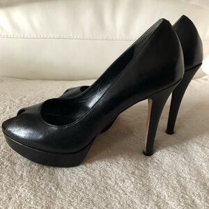 Cole Haan Nike air cushion heels peep toe pumps